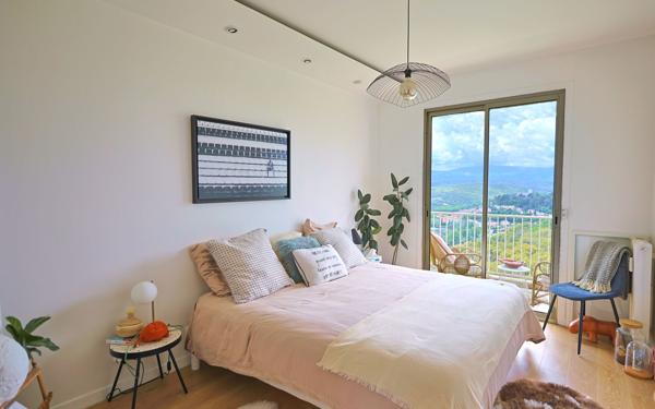 Appartement à vendre    3 pièces • 79,32 m2 Cagnes-sur-Mer