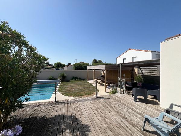 Maison Longeville Sur Mer 9 pièce(s) 168 m2