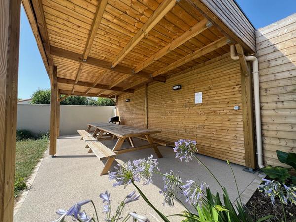 Maison Longeville Sur Mer 9 pièce(s) 168 m2