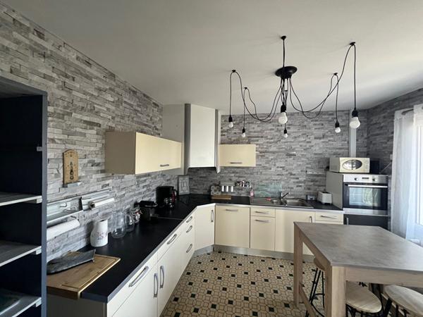 Maison Longeville Sur Mer 9 pièce(s) 168 m2