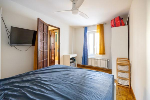 ***VISITE VIRTUELLE DISPONIBLE SUR DEMANDE...MARSEILLE 5ᵉ...LE CAMAS...MAISON DE VILLE INDEPENDANTE...63M²...BUREAU...SOUPLEX AMENAGEABLE...CHARME DE L’ANCIEN...VIE DE QUARTIER***