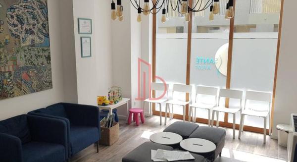 Bureau de 187 m² à louer à Bordeaux Bassins A Flot