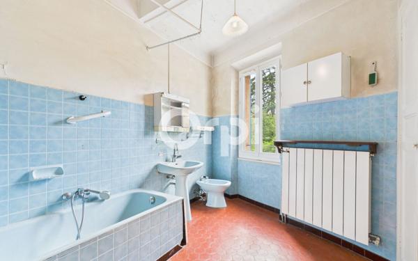 Maison à vendre    5 pièces • 160 m2 Montauroux