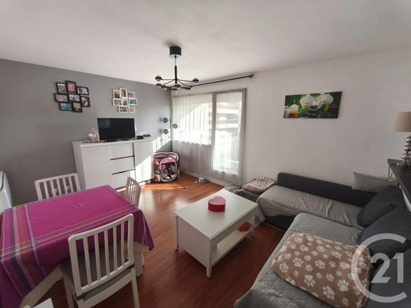 Appartement F2 à vendre  2 pièces - 49,18 m 2   ST JEAN DE BRAYE  - 45