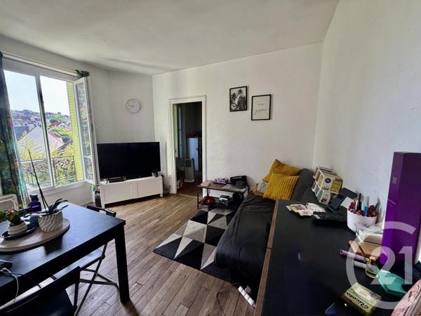 Appartement Studio à vendre  1 pièce - 30,17 m 2   YERRES  - 91
