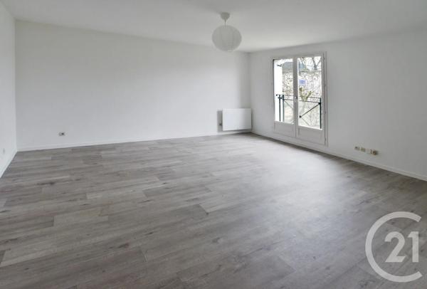 Appartement Studio à vendre  1 pièce - 30,17 m 2   YERRES  - 91