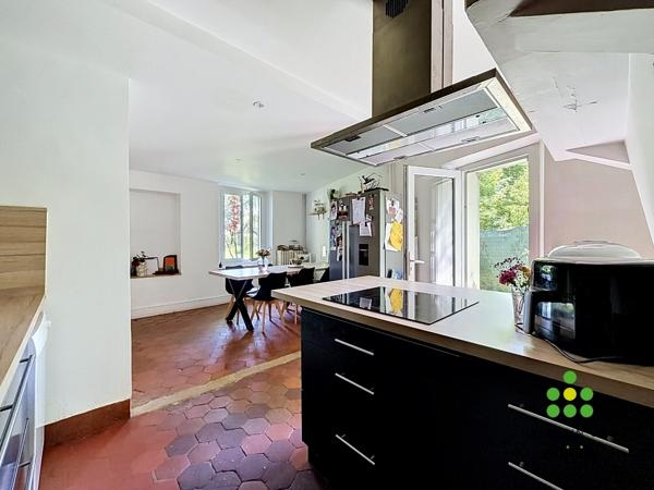 Maison
         6 pièces
        - 105 m² 229 000 € *
