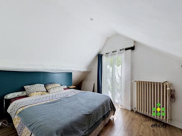 Maison
         6 pièces
        - 105 m² 229 000 € *