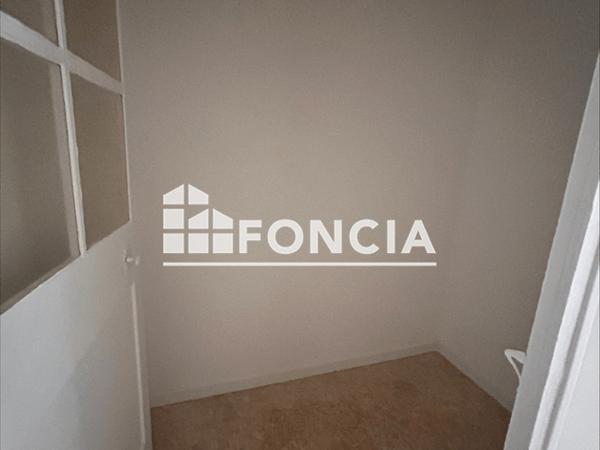 Location Appartement 2 pièces 44.11 m² - 30 RUE DE TRANS Draguignan 83300
