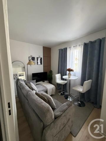 Appartement Studio à vendre  1 pièce - 25,97 m 2   BRUYERES LE CHATEL  - 91