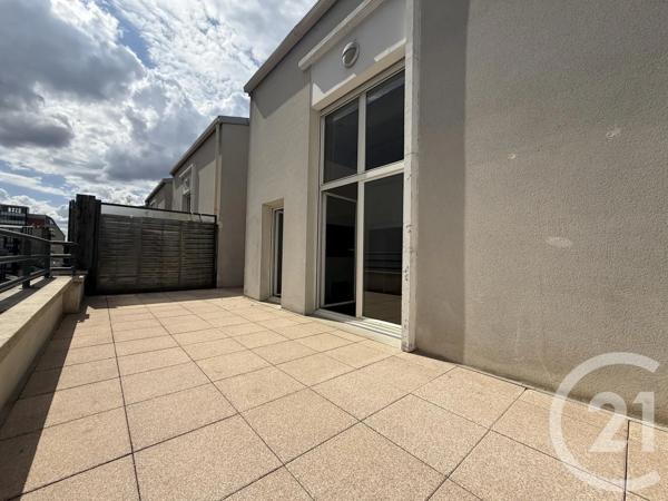 Appartement Duplex à vendre  4 pièces - 115 m 2   ST OUEN  - 93