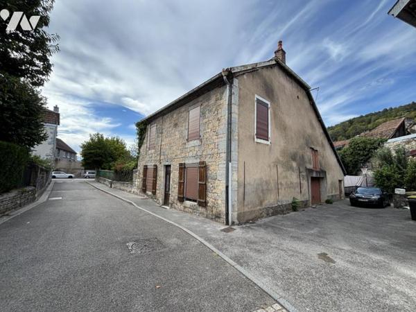 MAISON A BAUME LES DAMES - CENTRE-VILLE
