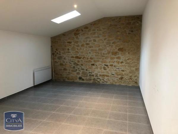 Appartement à louer 3 pièces 81.88m²