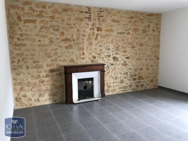 Appartement à louer 3 pièces 81.88m²