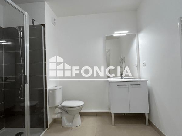 Location Appartement 2 pièces 51.43 m² - 3 RUE DU COLONEL CHARLES LANGLOIS Pont L'eveque 14130