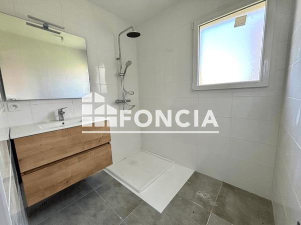 À vendre Maison 4 pièces 109 m² - Roanne 42300