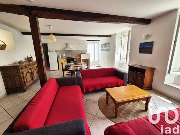 Maison 9 pièces de 175 m² à Ossun (65380)