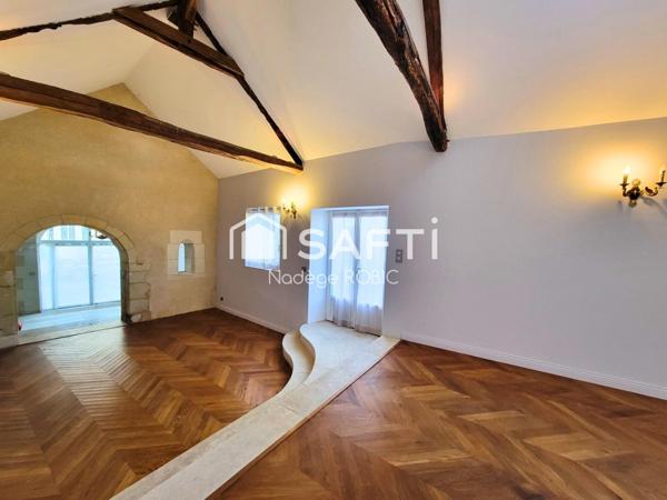 Maison de maître avec dépendances et troglodytes