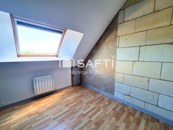 Maison de maître avec dépendances et troglodytes