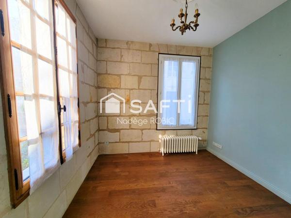 Maison de maître avec dépendances et troglodytes