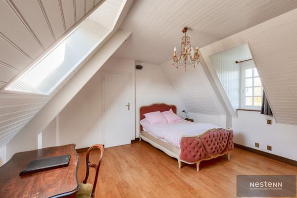 Demeure de prestige sur 1.5 hectares avec étang, dépendance et parc paysager -Trégueux (Baie de Saint-Brieuc)