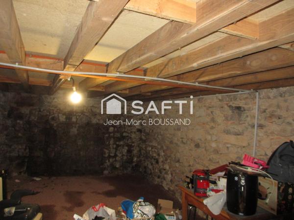 CHAUFFAILLES, appartement T3 rénové 109M²