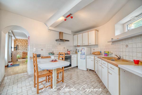 Exclusivité Capifrance - Maison en pierres – 104 m² habitables, terrain clos et arboré de 1 424 m²