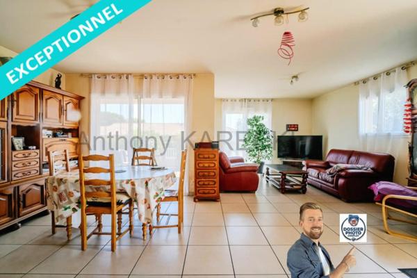 Grande pièce de vie + 3 chambres + grand garage + parkings