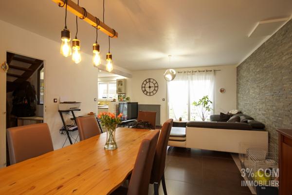 OUTREAU : MAISON 1/2 INDIVIDUELLE 3 CHAMBRES GARAGE JARDIN + EXTENSION POUR PLAIN-PIED OU LOCAL PROFESSIONNEL Outreau (62230)