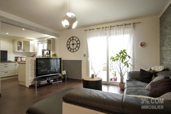 OUTREAU : MAISON 1/2 INDIVIDUELLE 3 CHAMBRES GARAGE JARDIN + EXTENSION POUR PLAIN-PIED OU LOCAL PROFESSIONNEL Outreau (62230)