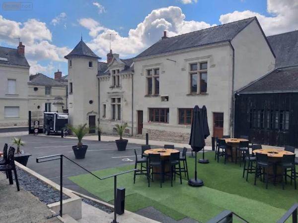 Achat - Maison Saumur 49400 15 pièces 858 m 2 2930 m 2