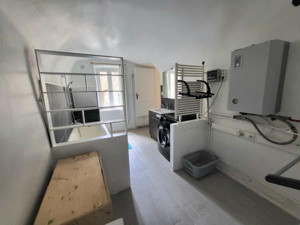 Appartement 6 pièces - 105 m² Exclusivité efficity