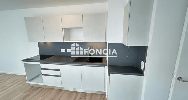 Location Appartement 3 pièces 65.16 m² - Thiais 94320