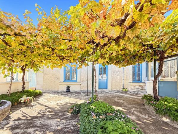 Dept de la Vienne (86) Maison de plain pieds à vendre de 8 pièces CHATELLERAULT (86)