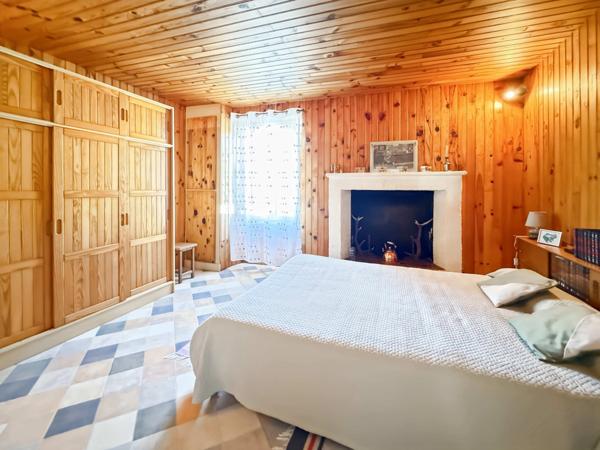 Dept de la Vienne (86) Maison de plain pieds à vendre de 8 pièces CHATELLERAULT (86)