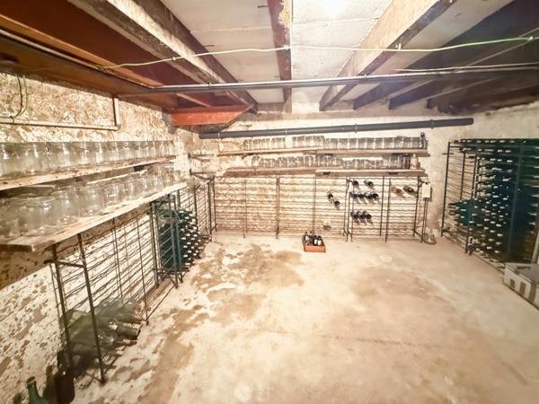 Dept de la Vienne (86) Maison de plain pieds à vendre de 8 pièces CHATELLERAULT (86)