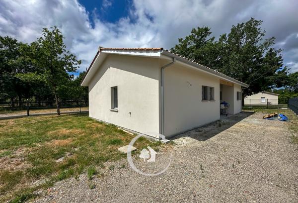Hourtin (33990) MAISON NEUVE T4 - 3 CHAMBRES - JARDIN ARBORE - PROCHE COMMERCES