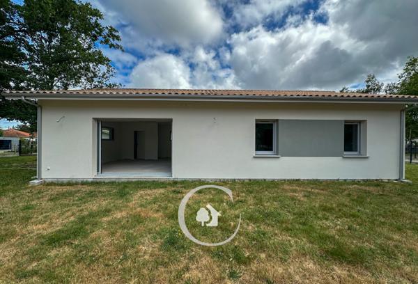Hourtin (33990) MAISON NEUVE T4 - 3 CHAMBRES - JARDIN ARBORE - PROCHE COMMERCES