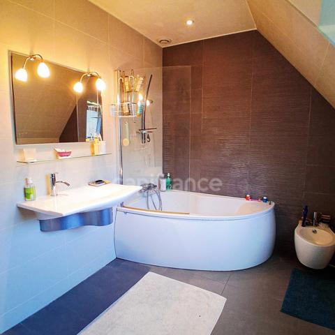 Maison à vendre 6 pièces GUIPAVAS (29)