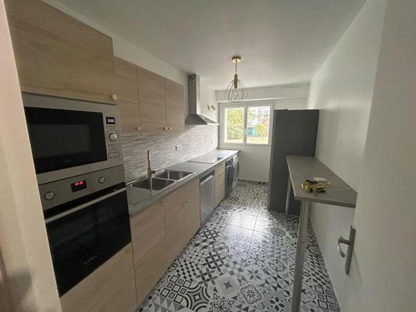 Appartement à louer 3 pièces 66.28m²