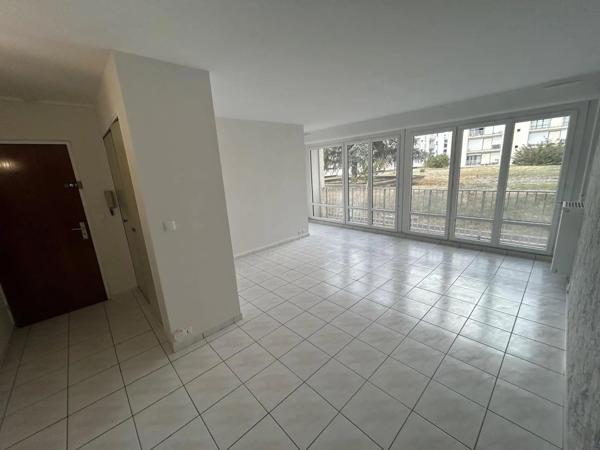 Appartement à louer 3 pièces 66.28m²