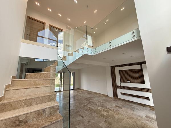 Maison Jouars Pontchartrain 4 pièce(s) 99 m2