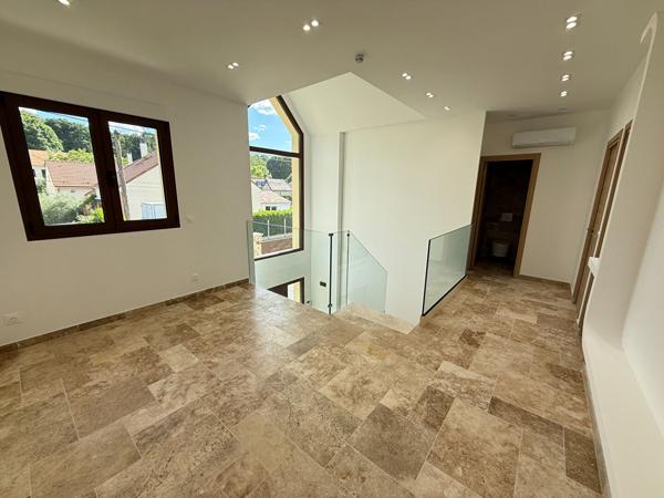 Maison Jouars Pontchartrain 4 pièce(s) 99 m2