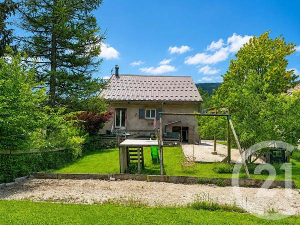 Maison à vendre  8 pièces - 357 m 2   BOIS D AMONT  - 39