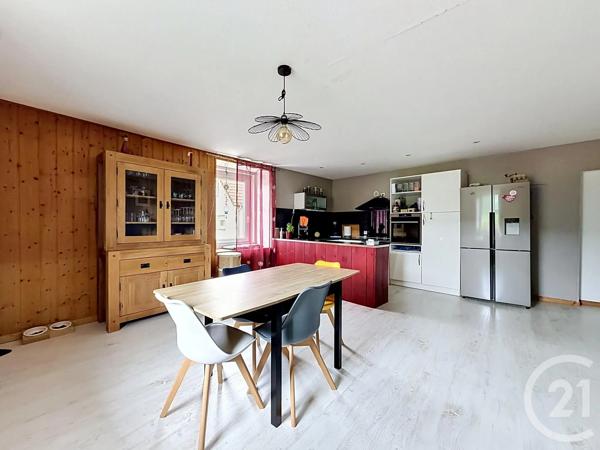 Maison à vendre  8 pièces - 357 m 2   BOIS D AMONT  - 39