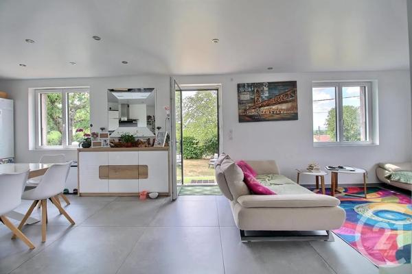 Maison à vendre  8 pièces - 357 m 2   BOIS D AMONT  - 39