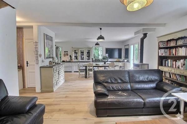 Maison à vendre  8 pièces - 357 m 2   BOIS D AMONT  - 39