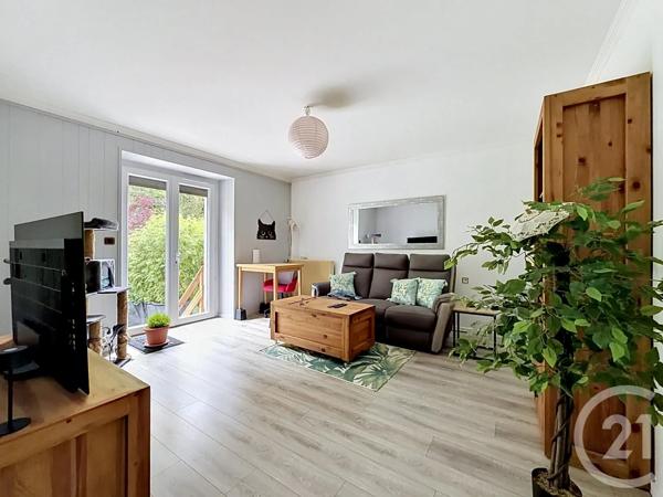 Maison à vendre  8 pièces - 357 m 2   BOIS D AMONT  - 39