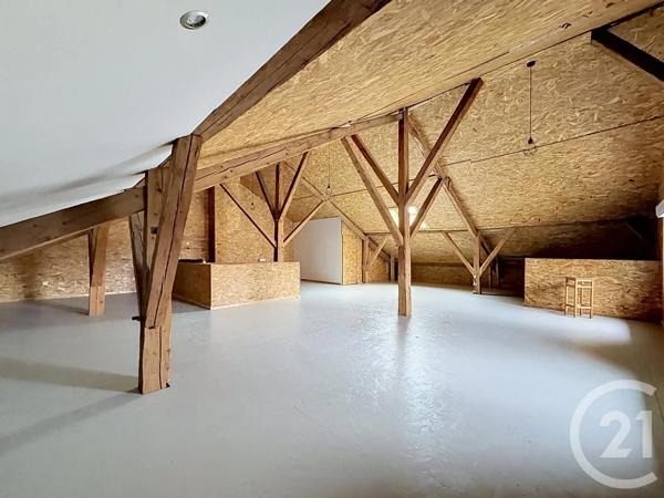 Maison à vendre  8 pièces - 357 m 2   BOIS D AMONT  - 39