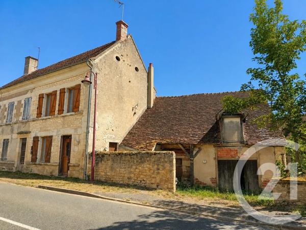 Maison à vendre  2 pièces - 62,80 m 2   CHATEAUNEUF VAL DE BARGIS  - 58